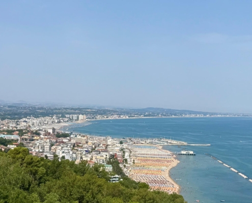 Foto costa vista da Gabicce